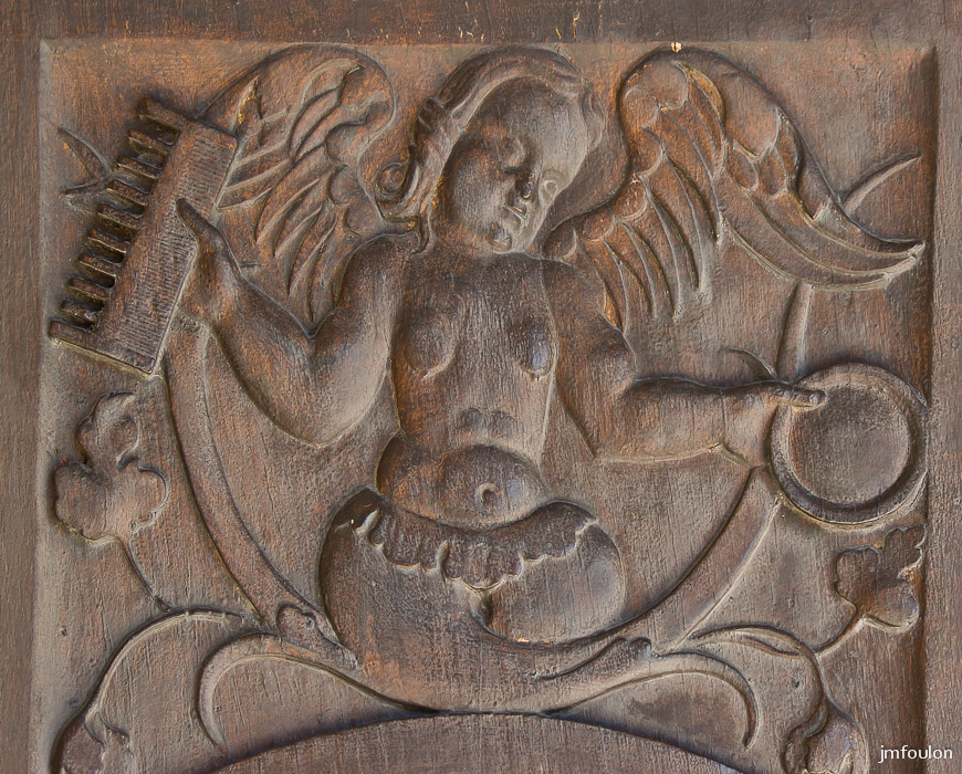 nd-beauvoir-047.jpg - Détail de la porte d'entrée