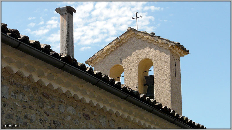 nibles-21web.jpg - ND de Bethléem. Le clocher et la cheminée du poëlle