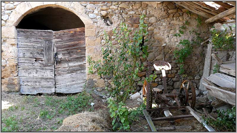nibles-36web.jpg - Autre vue de la ferme seigneuriale