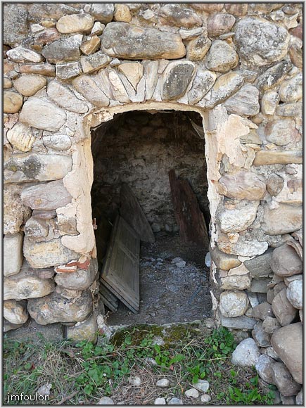 nibles-37web.jpg - Autre vue de la ferme seigneuriale