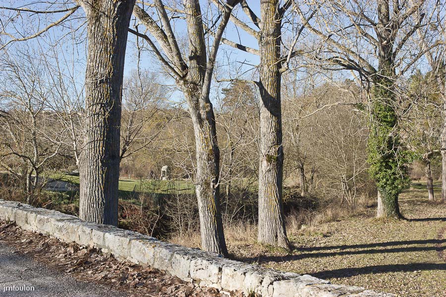 paysages-cereste-01-2.jpg - Paysage aux abords du pont de la Baou à Céreste