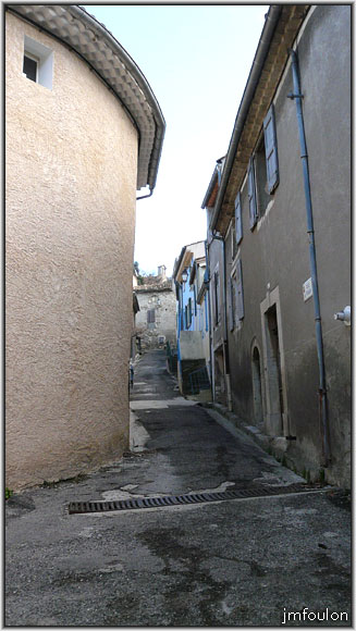 peipin-11web.jpg - Rue du Four depuis la Grand Rue