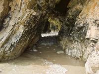 Crozon - Plage de Goulien  Grottes à l'Ouest de la plage de Goulien