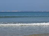 Crozon - Plage de la Palue  La mer d'Iroise - L'anse de Dinan. En face, la pointe de Pen Hir et les Tas de Pois