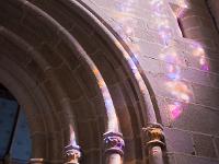 Pont-Croix  Notre-Dame de Roscudon (XIIème siècle) - Reflets des vitraux