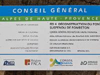 Pont de Fombeton  Panneau annonçant la déconstruction du pont