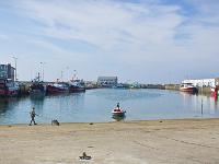 Port de Saint Guénolé  Vue sur le port