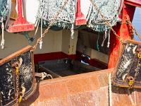 Port de Saint Guénolé  Sur le port de pêche de Saint Guénolé