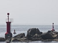 Port de Saint Guénolé  A l'entrée du port de Saint Guénolé
