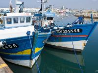 Port de Saint Guénolé  Sur le port de pêche de Saint Guénolé