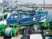 Port de Saint Guénolé  Sur le port de pêche de Saint Guénolé