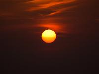 Crozon - Pointe de Dinan au couchant  Zoom sur le soleil couchant depuis la pointe de Dinan