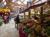 Quimper  A l'intérieur des halles
