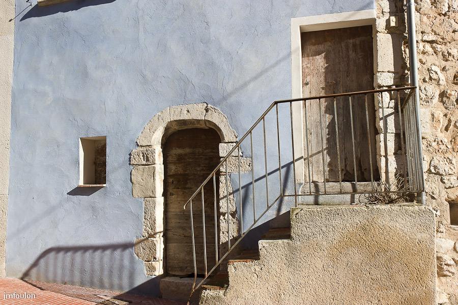 quinson-008.jpg - Façade Cours National
