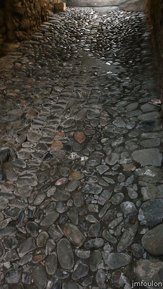 tallard-74web.jpg - Porte Durance - La calade