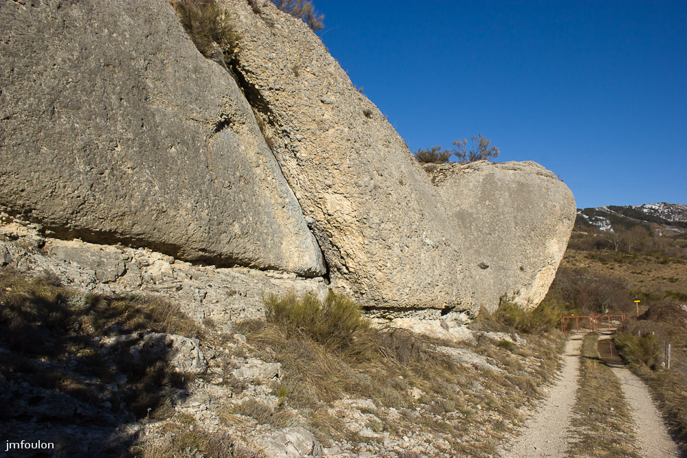 adret-gache-018.jpg - Nous allons rejoindre la route de Saint Geniez (D3)