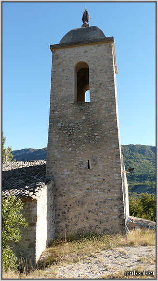 eglise-26web.jpg - Autre vue sur le clocher (nord)