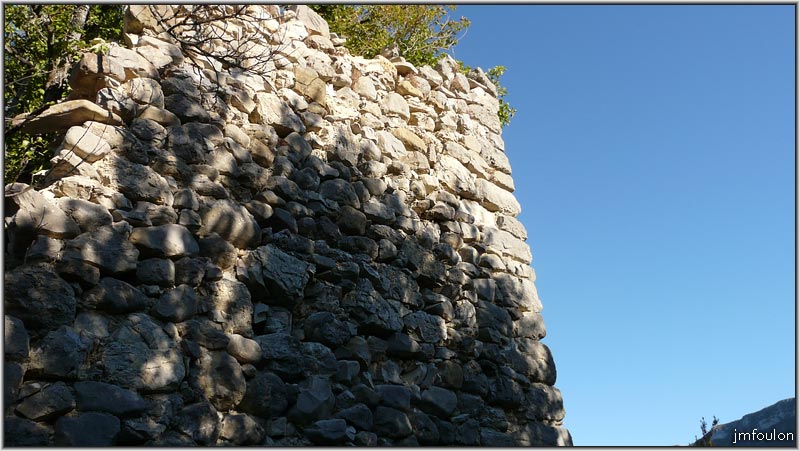 vx-village-10web.jpg - De plus près