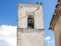 La Bastide des Jourdans  Le beffroi - Tour édifiée entre 1620 et 1632 pour abriter les cloches de la paroisse et l’horloge communale.