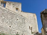 La Bastide des Jourdans  Vestiges du château ...