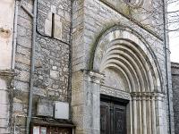 Lachau  Eglise St Martin au centre du village 2/2