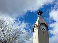 Le Poët - Hautes Alpes  L'horloge ...
