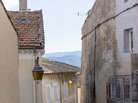 Le Poët - Hautes Alpes  Une autre rue dans le village ...