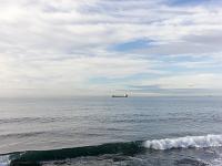 Port de Bouc - Bouches du Rhône  Pétrolier au large