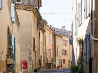 Régusse (Var)  Une autre rue du village
