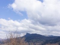 Sisteron - Le Collet mars 2026  Au loin, la montagne de Gache (1334 m) ...
