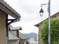 Saint Vincent les Forts (Ht Alpes)  La même rue un peu plus haut