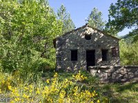 Au Sud de Valbelle  La chapelle côté Nord ...