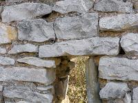 Village ruiné de Vière  Petite ouverture en partie basse