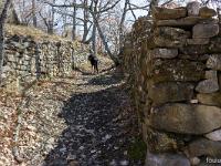 Village ruiné de Vière  La rue principale